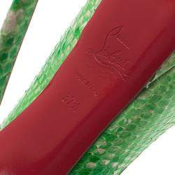 مملوكة مسبقًا Christian Louboutin Green Python Lady Peep Toe Platform Pumps Size 37.5
