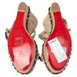 مملوكة مسبقًا Christian Louboutin Beige Suede Beads Cataclou Wedge Ankle Strap Sandals Size 36