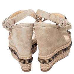مملوكة مسبقًا Christian Louboutin Beige Suede Beads Cataclou Wedge Ankle Strap Sandals Size 36