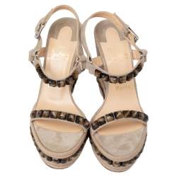 مملوكة مسبقًا Christian Louboutin Beige Suede Beads Cataclou Wedge Ankle Strap Sandals Size 36