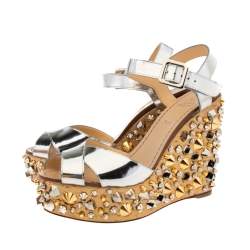 مملوكة مسبقًا Christian Louboutin Metallic Silver Leather And Fabric Studded Almeria Cork Wedge Sandals Size 38