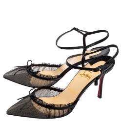 مملوكة مسبقًا Christian Louboutin Black Lace and Leather Travalata Pointed-Toe Sandals Size 39.5