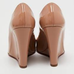 Pre Owned Christian Louboutin Beige Patent Leather Wedge Pumps Size 39