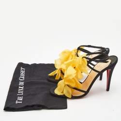مملوكة مسبقًا Christian Louboutin Yellow/Black Satin Mount Street T-Strap Sandals Size 40.5