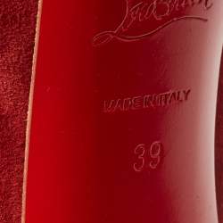 مملوكة مسبقًا Christian Louboutin Dark Red Suede Interlopa Fringe Details Platform Knee Length Boots Size 39