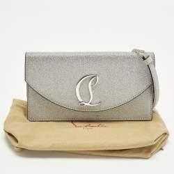 مملوكة مسبقًا حقيبة كلاتش كريستيان لوبوتان لوبي 54 جلد فضية براقة