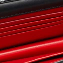 مملوكة مسبقًا Christian Louboutin Loubi54 Black Patent Leather Wallet On Chain