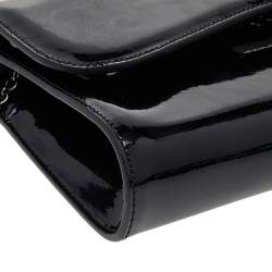 مملوكة مسبقًا Christian Louboutin Black Patent Leather Riviera Clutch