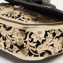 مملوكة مسبقًا Christian Louboutin Gold/Black Leather Mini Spiked Sweet Charity Bag