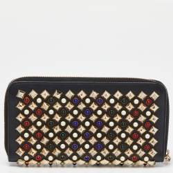 مملوكة مسبقًا Christian Louboutin Black Leather Spikes Panettone Zip Around Wallet