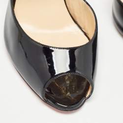 Christian Louboutin Black/Gold Patent Leather Pina Spike Sandals Size 39