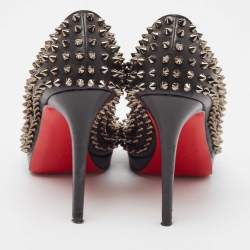 Pre Owned Christian Louboutin Black Leather Yolanda Spikes Pumps Size 38.5