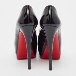 مملوكة مسبقًا Christian Louboutin Black Patent Leather Palais Royal Pumps 38