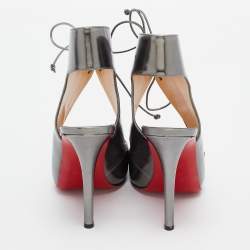 مملوكة مسبقًا Christian Louboutin Silver Leather Allegra Peep-Toe Sandals Size 38.5