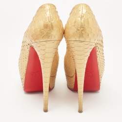 مملوكة مسبقًا Christian Louboutin Gold Python Lady Peep Pumps Size 39.5