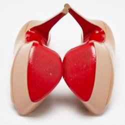 مملوكة مسبقًا Christian Louboutin Beige Patent Leather Platform Pumps 37.5