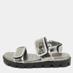 Pre Owned Christian Louboutin Silver Croc Embossed Leather Lock Cool Flat Sandals Size 39