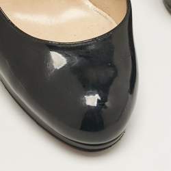 مملوكة مسبقًا Christian Louboutin Black Patent Leather Simple Pumps Size 37