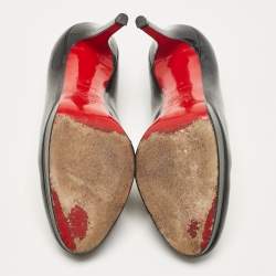 مملوكة مسبقًا Christian Louboutin Black Patent Leather Simple Pumps Size 37