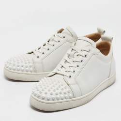Pre Owned Christian Louboutin White Leather Louis Junior Spikes Low Top Sneakers Size 39