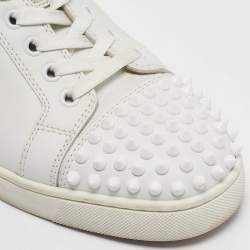Pre Owned Christian Louboutin White Leather Louis Junior Spikes Low Top Sneakers Size 39