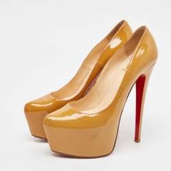 Christian Louboutin Beige Patent Leather Daffodile Pumps Size 38