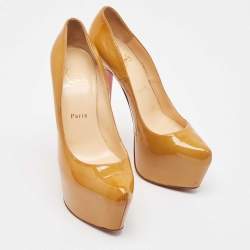 Christian Louboutin Beige Patent Leather Daffodile Pumps Size 38