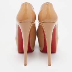 Pre Owned Christian Louboutin Beige Patent Leather Daffodile Platform Pumps Size 38