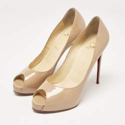 مملوكة مسبقًا Christian Louboutin Beige Patent Leather Very Prive Pumps Size 40