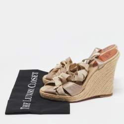 Pre Owned Christian Louboutin Gold Fabric and Leather Delfin Espadrille Wedge Sandals Size 39