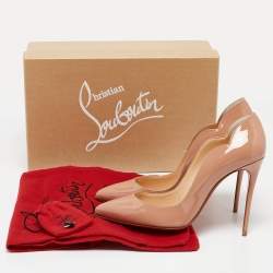 مملوكة مسبقًا Christian Louboutin Beige Patent Leather Hot Chick Pumps Size 37