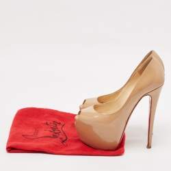 Pre Owned Christian Louboutin Beige Patent Leather Daffodile Platform Pumps Size 37.5