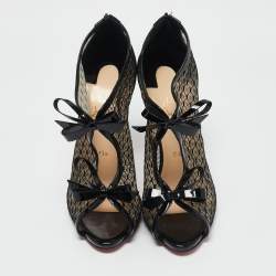 مملوكة مسبقًا Christian Louboutin Black Patent Leather and Mesh Empiralta Booties Size 40