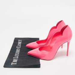مملوكة مسبقًا Christian Louboutin Pink Patent Leather Hot Chick Pumps Size 37