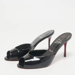 مملوكة مسبقًا صندل كريستيان لوبوتان جلد لامع أسود مي دولي سلايد مقاس 39