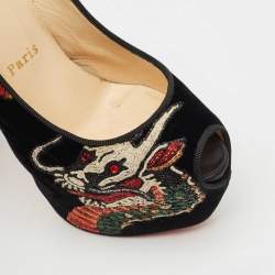 Christian Louboutin Black Velvet Highness Dragon Tattoo Platform Pumps Size 35.5