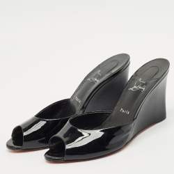 Pre Owned صندل كريستيان لوبوتان كعب سو مي سيور كاحل جلد لامع لون كريمي مقاس 38