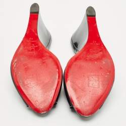 Pre Owned صندل كريستيان لوبوتان كعب سو مي سيور كاحل جلد لامع لون كريمي مقاس 38