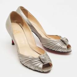 Pre Owned Christian Louboutin Silver Leather Knot Peep Toe Pumps Size 40