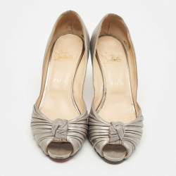 Pre Owned Christian Louboutin Silver Leather Knot Peep Toe Pumps Size 40