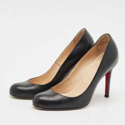 مملوكة مسبقًا Christian Louboutin Black Leather Bianca Pumps Size 34