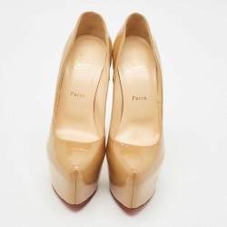 Pre Owned Christian Louboutin Beige Patent Leather Daffodile Pumps Size 40