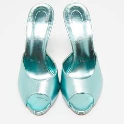 مملوكة مسبقًا خُف كريستيان لوبوتان مي دولي جلد أزرق معدني مقاس 38