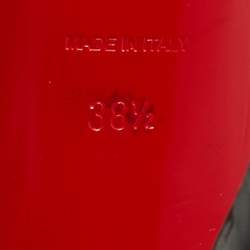 Pre Owned Christian Louboutin Black Patent Leather  So Kate Pumps Size 38.5