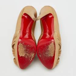 Pre Owned Christian Louboutin Gold Leather Aborina Peep Toe Platform Pumps Size 39