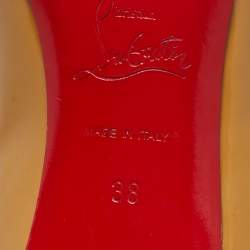 Pre Owned Christian Louboutin Beige Patent Leather Simple Pumps Size 38