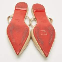مملوكة مسبقًا Christian Louboutin Beige Leather Choc Lock Flat Mules Size 41