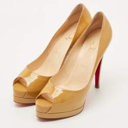 Pre Owned Christian Louboutin Beige Patent Leather Palais Royal Platform Pumps Size 40.5