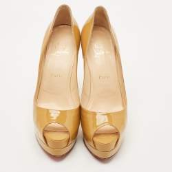 Pre Owned Christian Louboutin Beige Patent Leather Palais Royal Platform Pumps Size 40.5