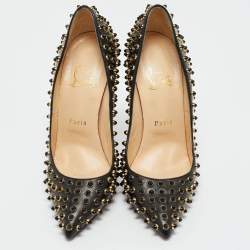 مملوكة مسبقًا Christian Louboutin Black Leather Pigalle Spikes Pumps Size 38.5